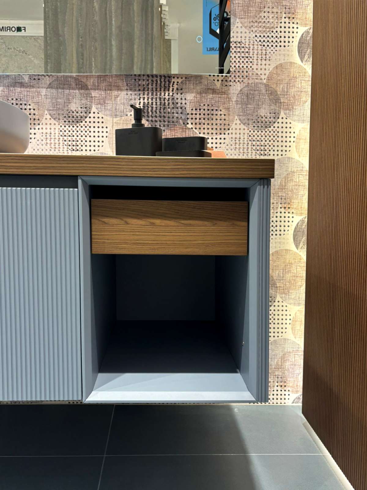 Mobile lavabo Superluce Millerighe <br>by Mobiltesino