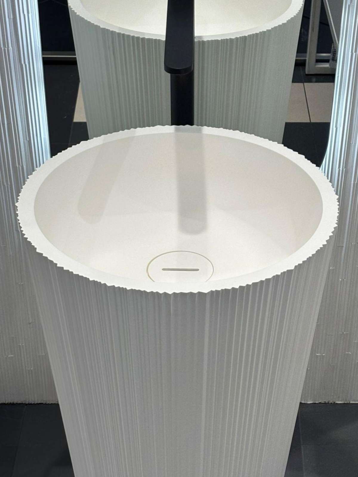 lavabo Plisse_antoniolupi 1 (1)