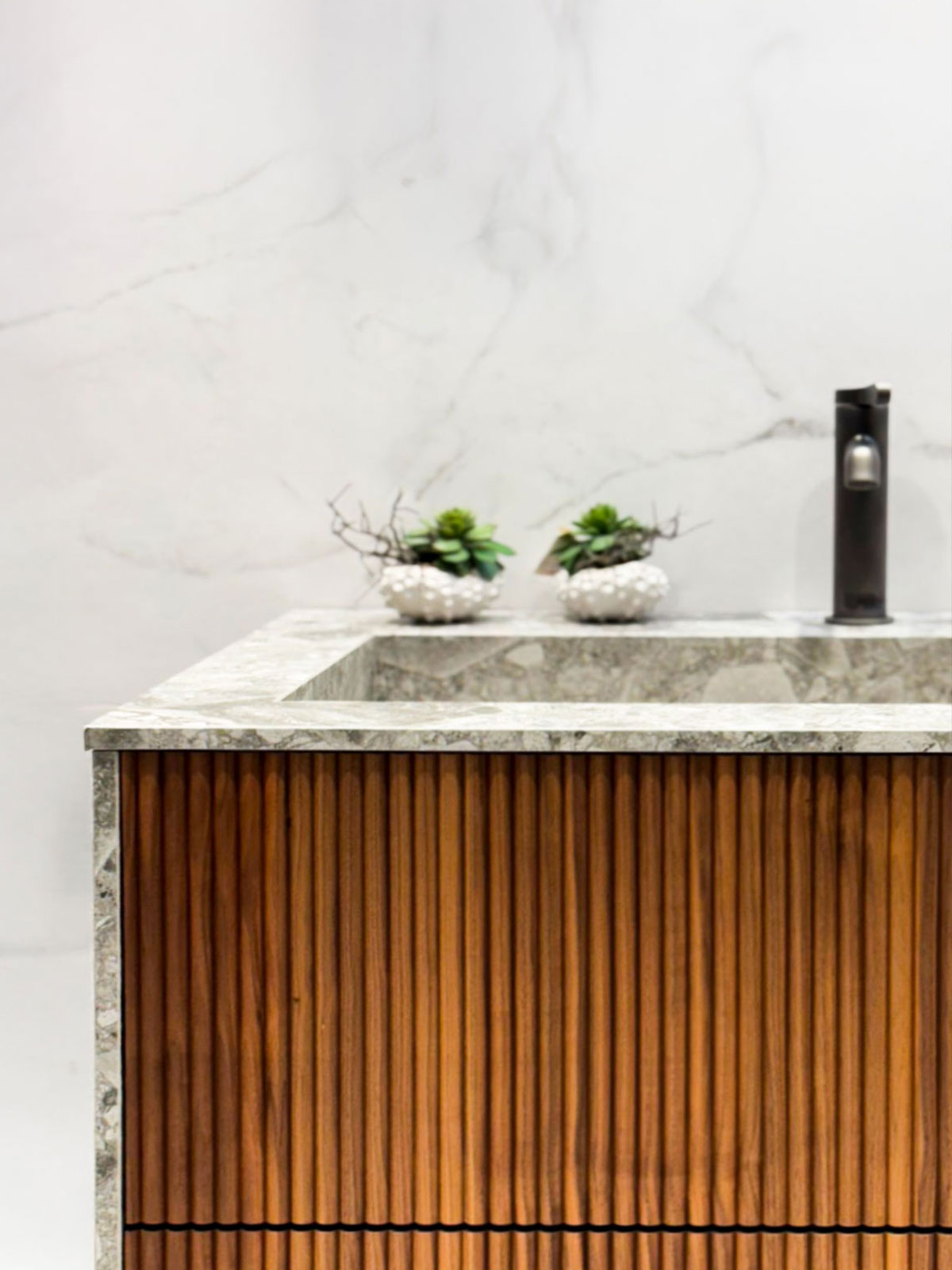 Mobile lavabo Signature <br>by Karol