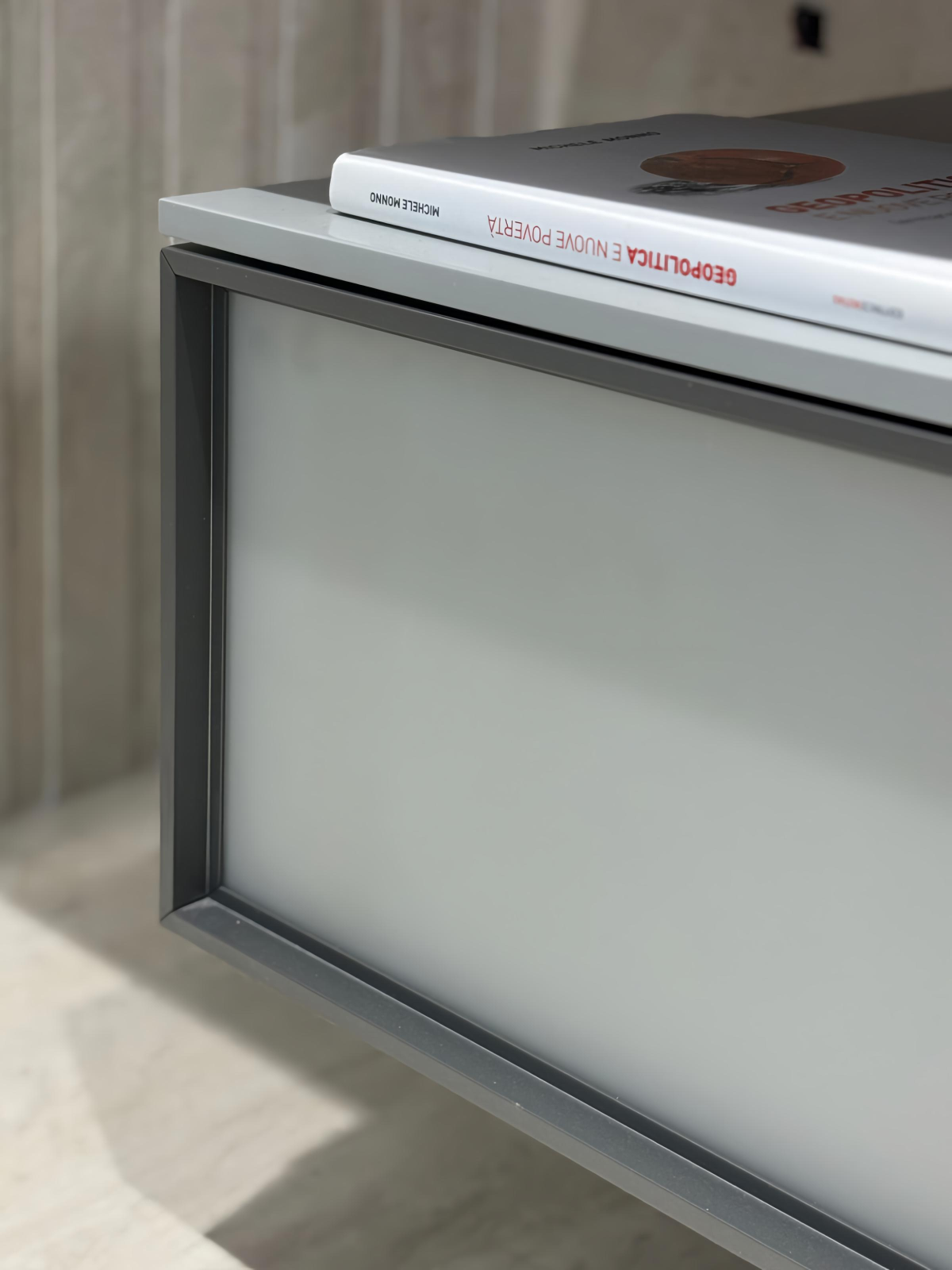 Mobile lavabo Bespoke <br>by Antonio Lupi