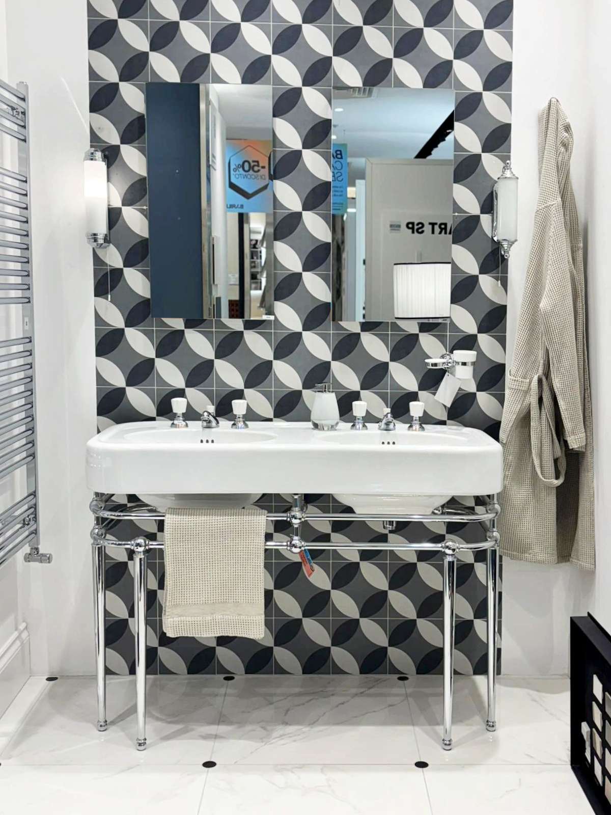 barili-consolle-menphis01