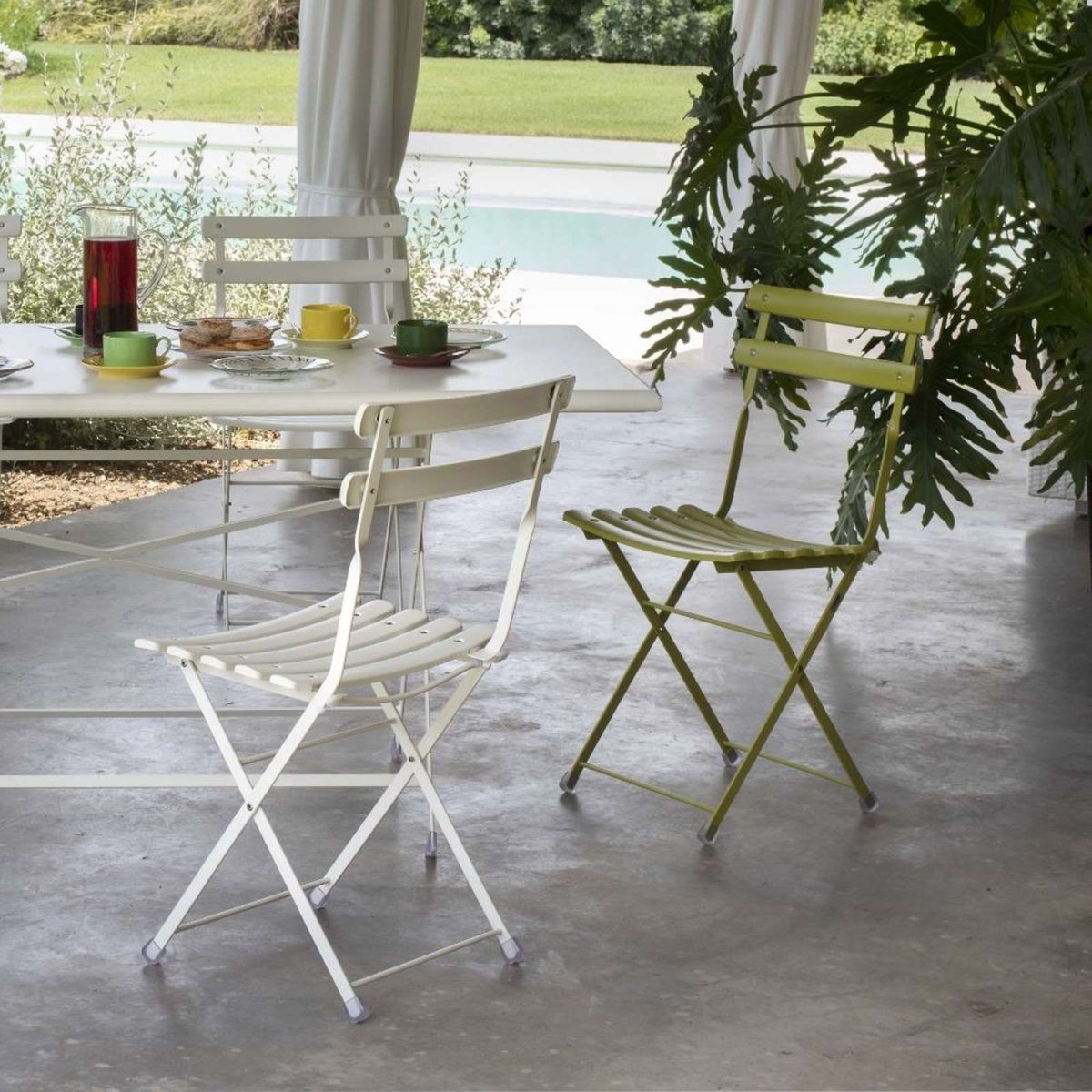 Sedia pieghevole Arc en Ciel <br>by Emu