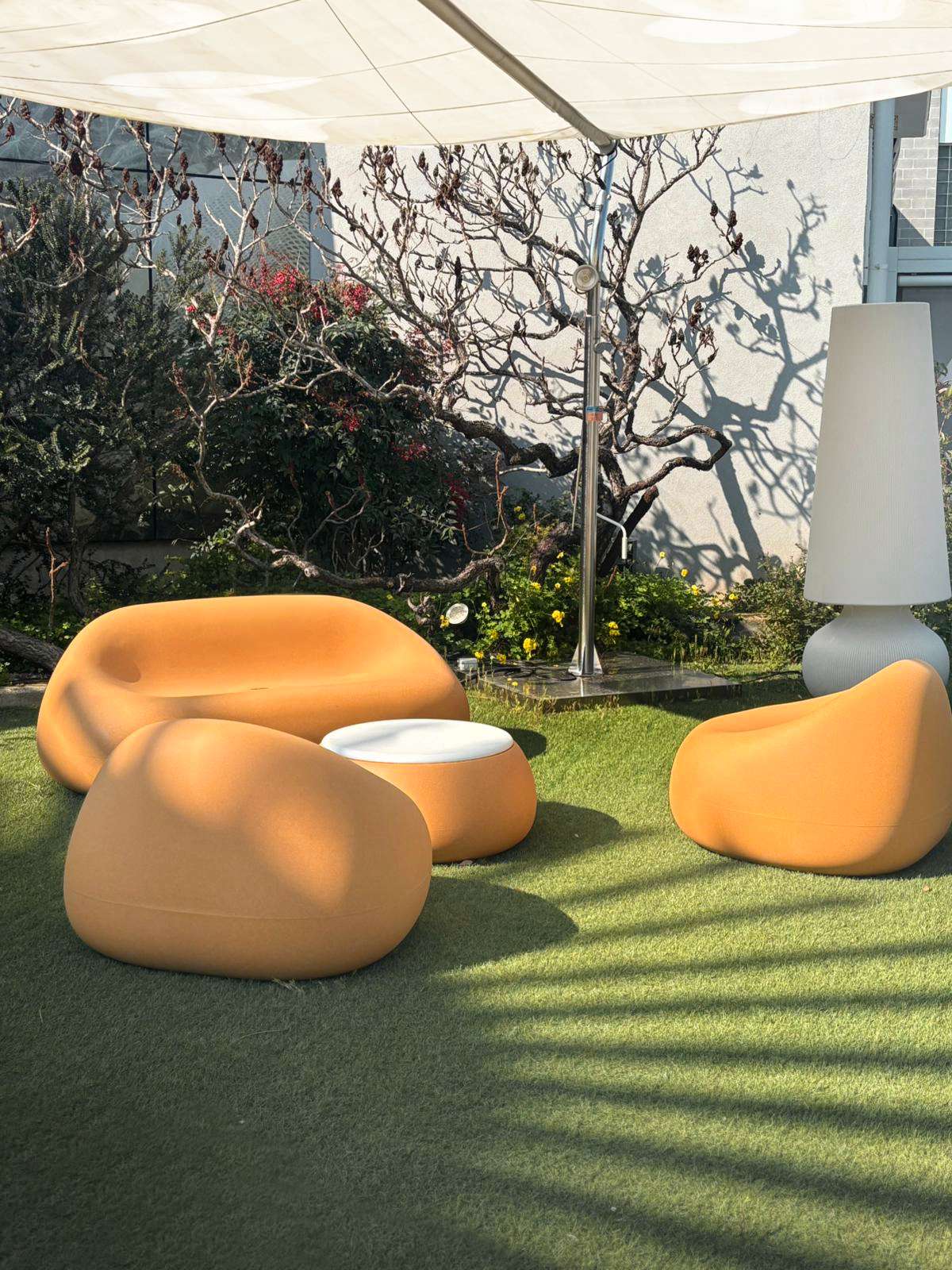 barili-sofa-gumball01