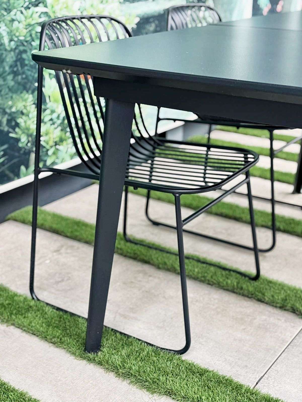 Plus4 tavolo allungabile <br>by Emu