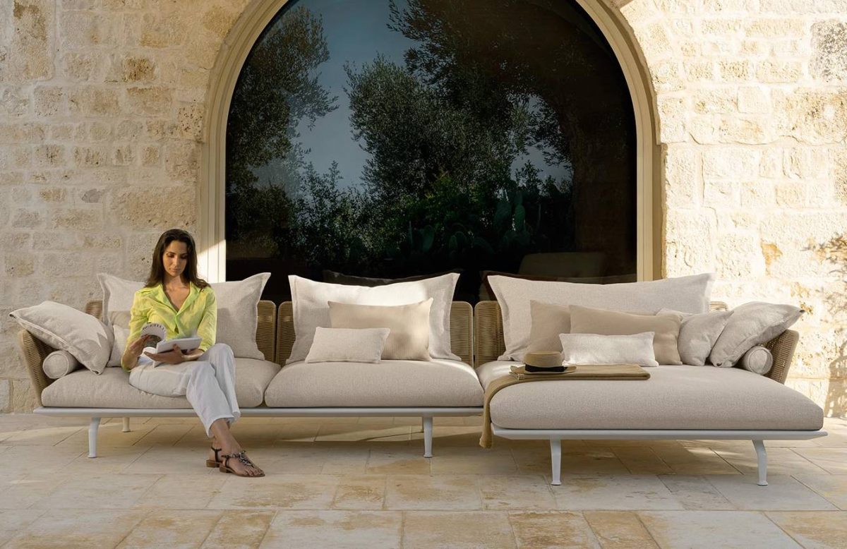 Divano con penisola Cruise//Alu<br>by Talenti