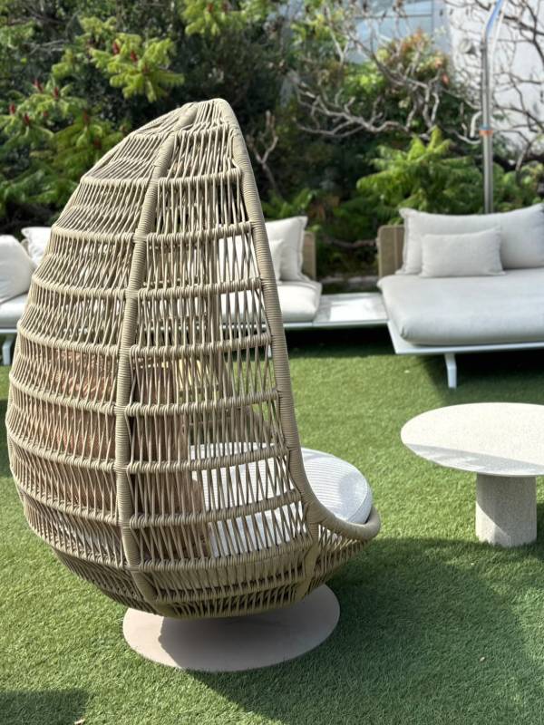 Sedia Panama a uovo con base <br>by Talenti