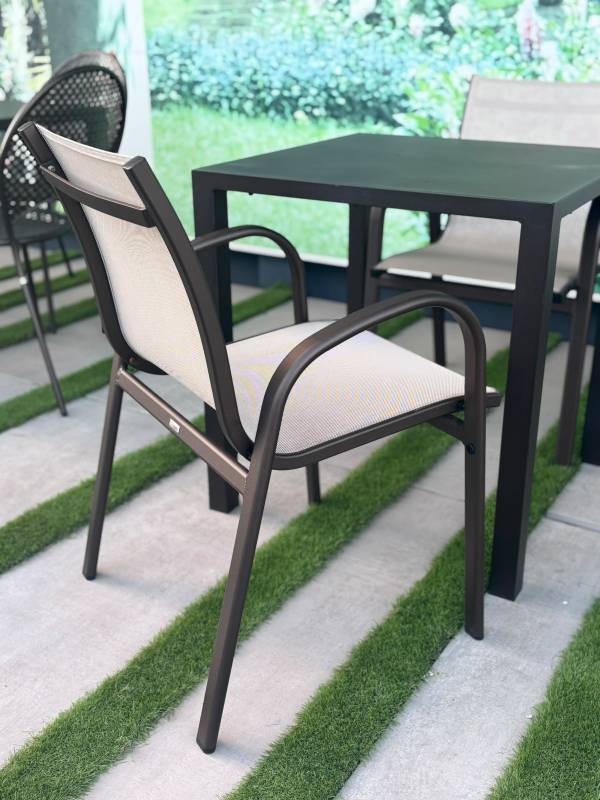 Poltroncina Holly <br>by Emu